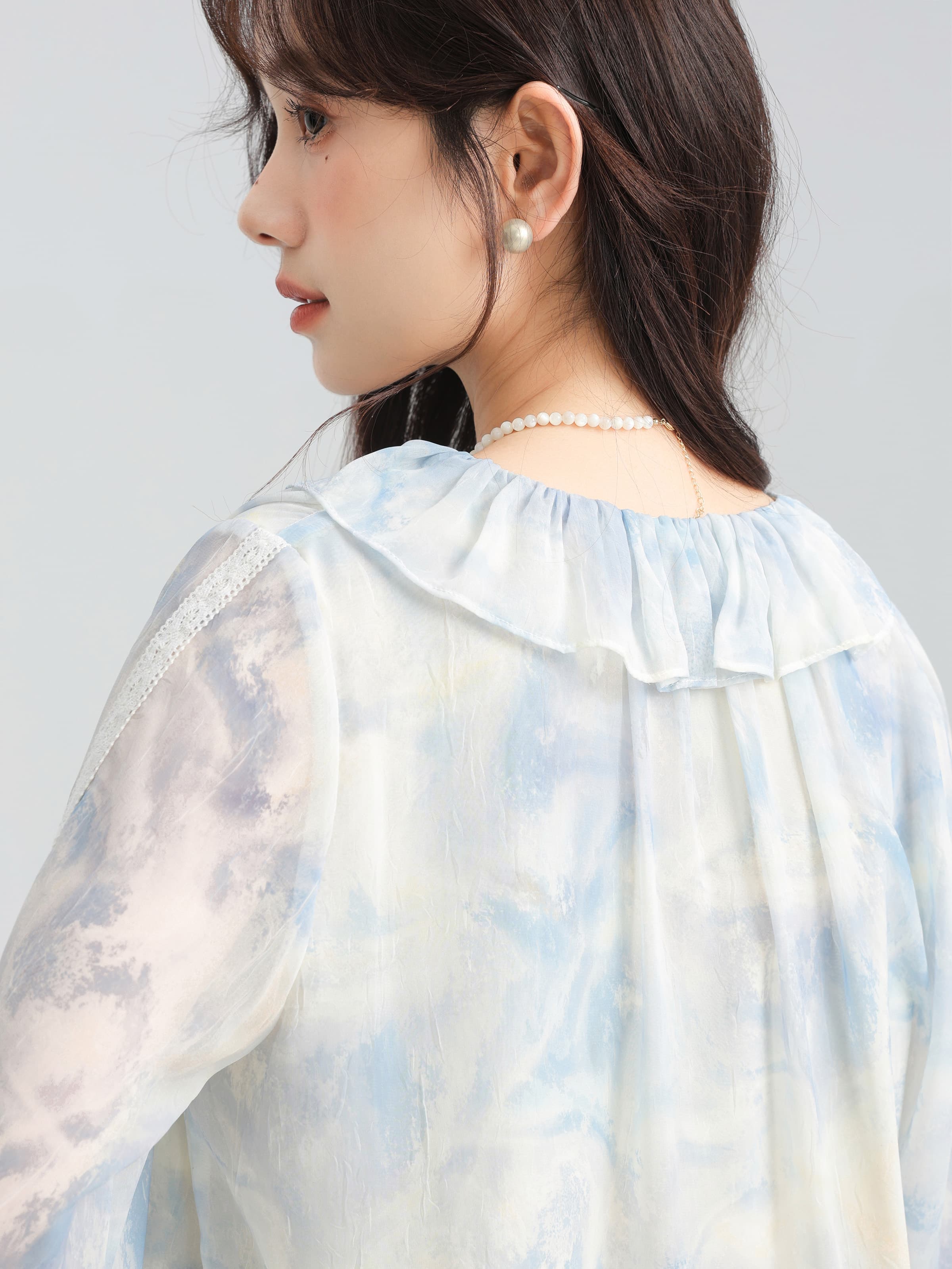 ウォーターペイントシフォンブラウス｜デート服