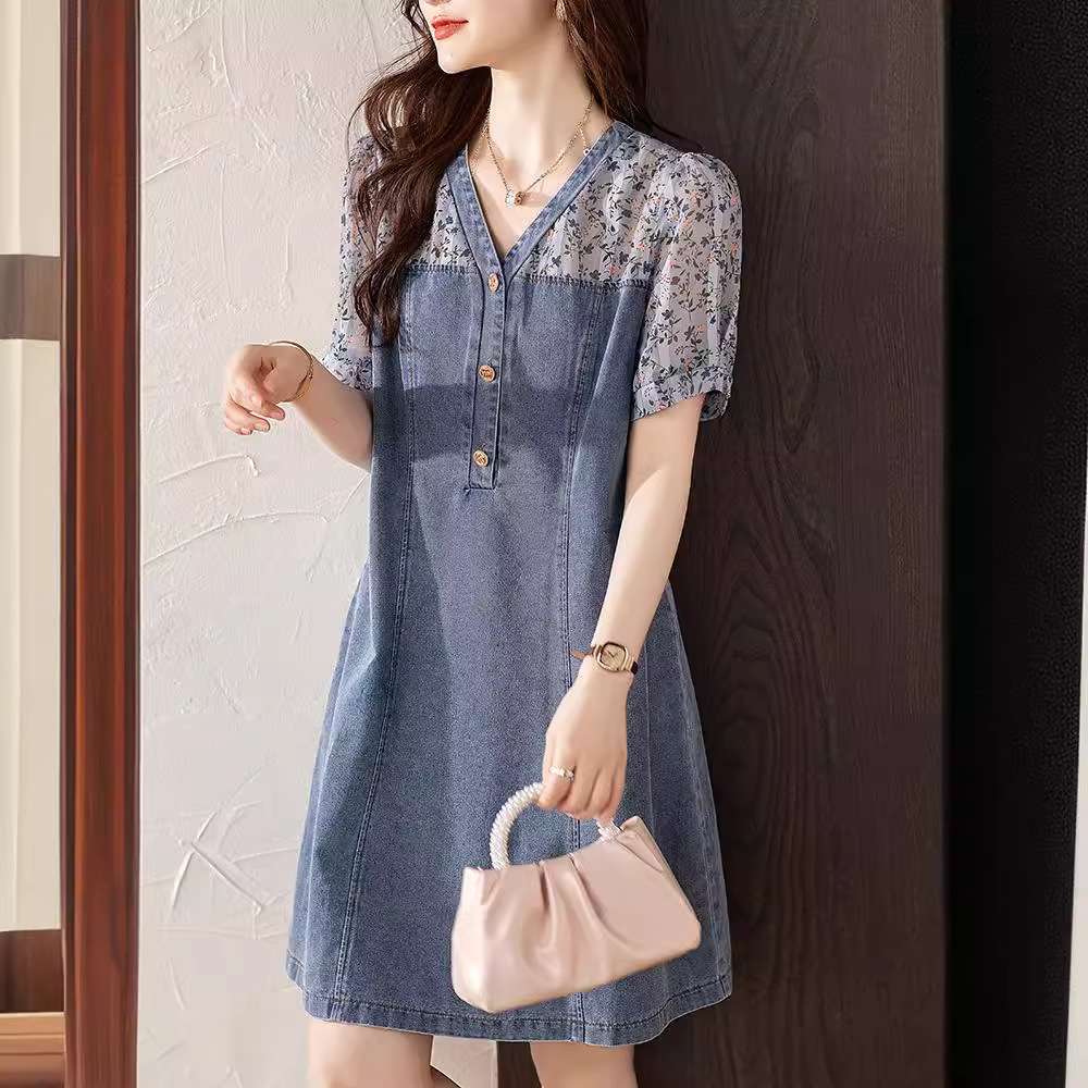 花柄切り替えデニムワンピース｜デート服