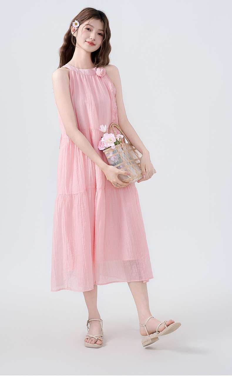 ロマンティックな花柄シフォンワンピース｜デート服