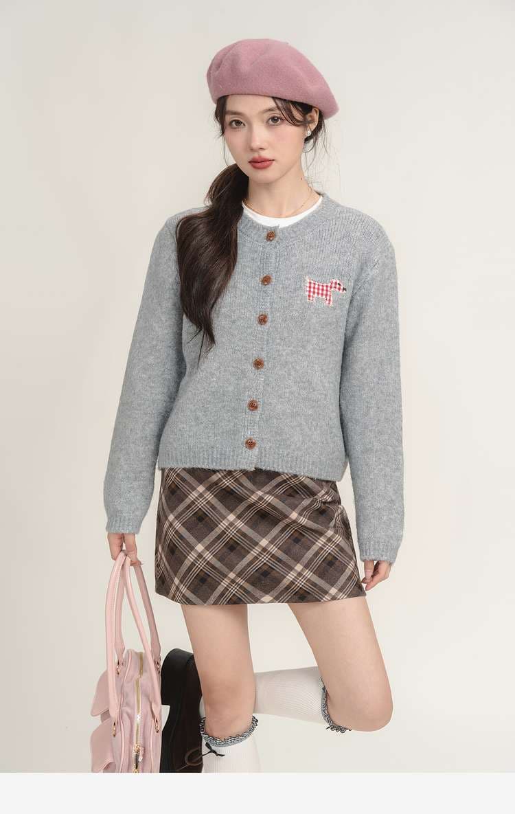 犬モチーフ刺繍カーディガン｜デート服
