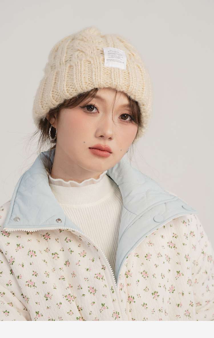 花柄リバーシブルキルティングジャケット｜デート服