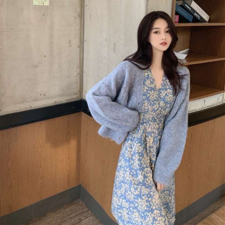 大人フェミニンに仕上がる、花柄スカート＋ふわもこカーディガン｜デート服