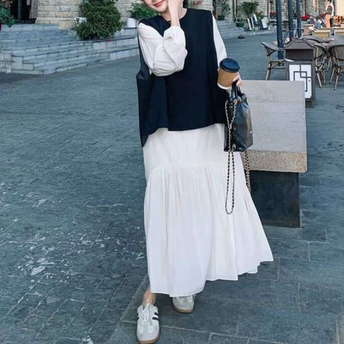 レイヤードワンピース+ベスト セットアップ｜デート服