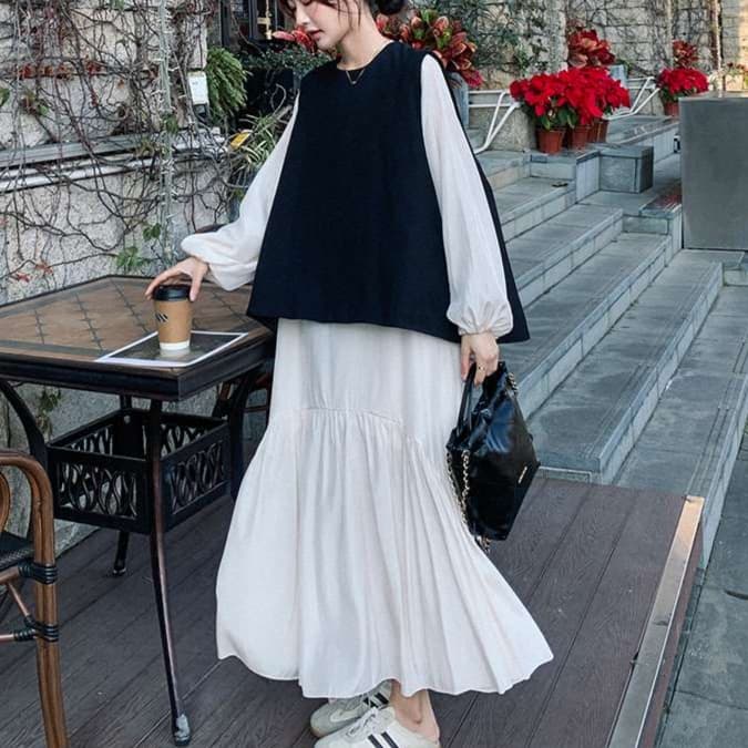 レイヤードワンピース+ベスト セットアップ｜デート服