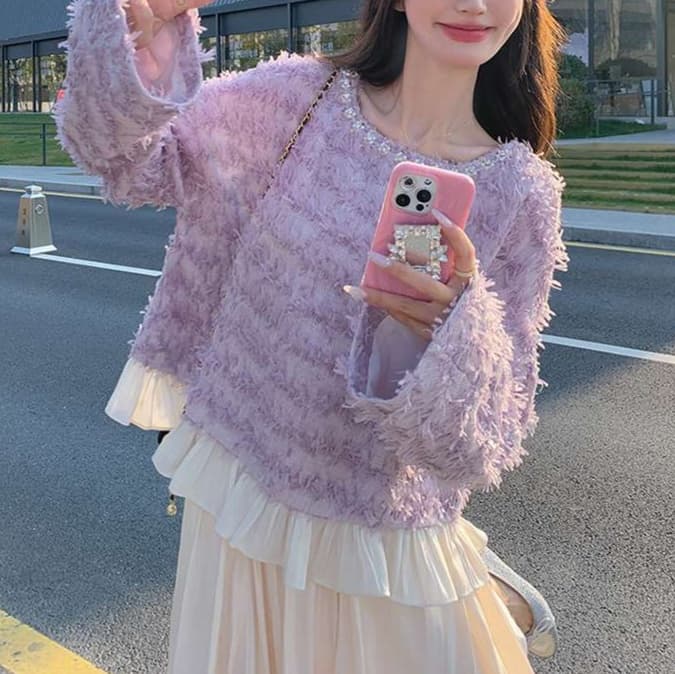 大人の甘さを引き出す、タッセルトップス＋スカート セットアップ｜デート服