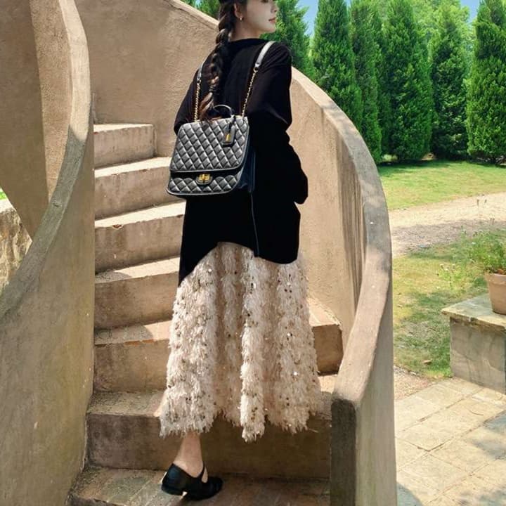 リラックス感ときちんと感を両立した、オーバーサイズニットワンピース｜デート服