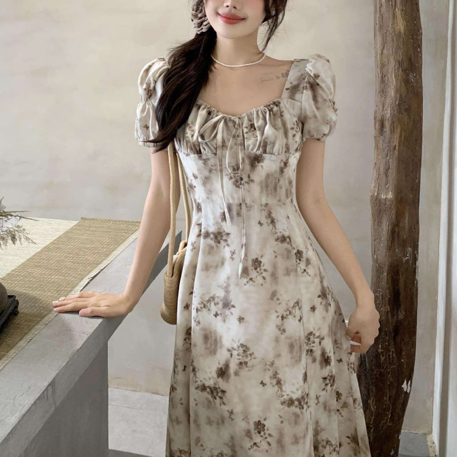 フリル袖花柄ワンピース｜デート服