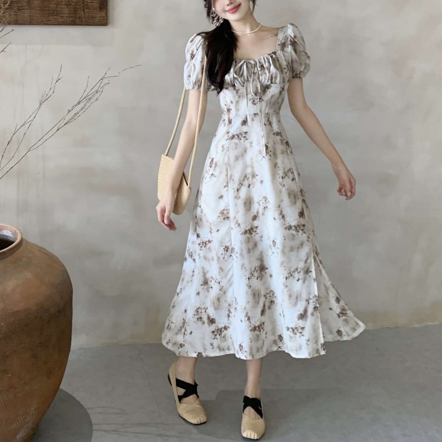 フリル袖花柄ワンピース｜デート服