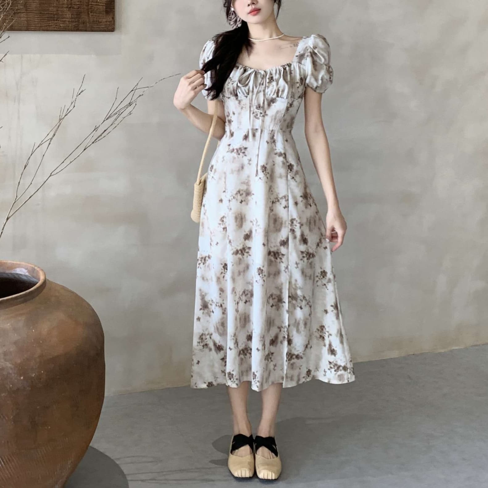 フリル袖花柄ワンピース｜デート服