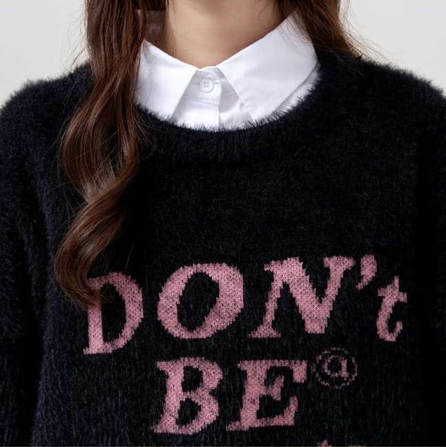 メッセージニットプルオーバー/ピンクチェックスカート｜デート服