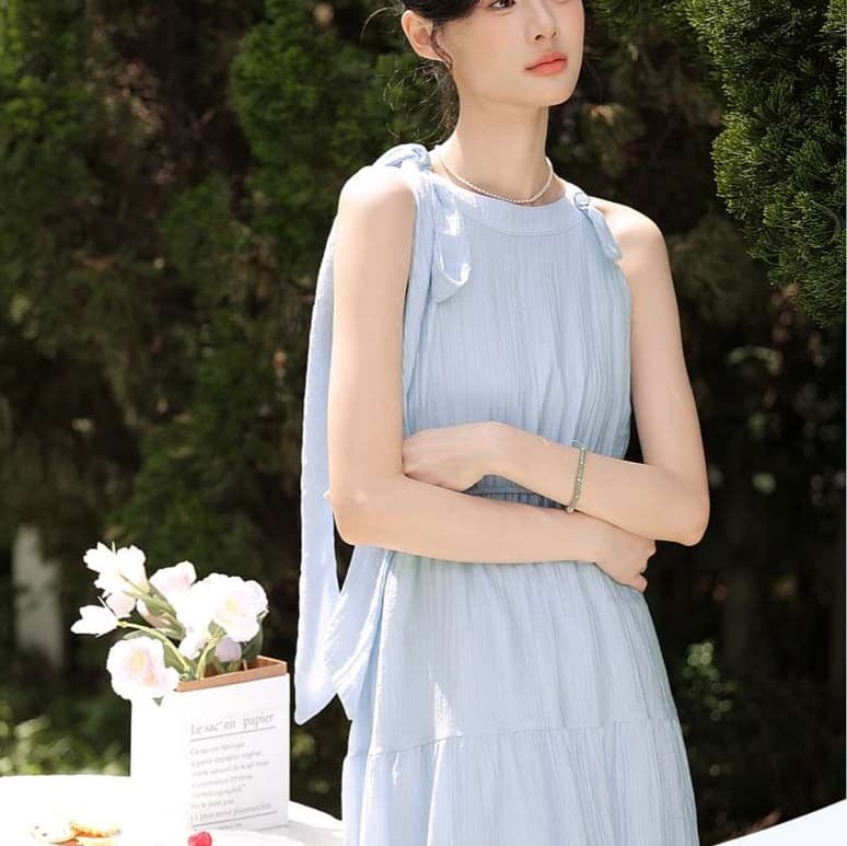 ふんわりティアードノースリーブワンピース｜デート服