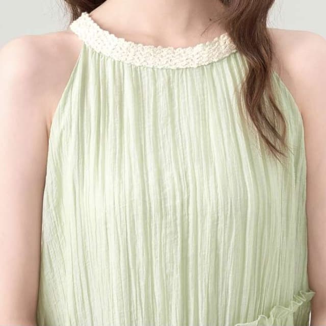 フリル襟ティアードワンピース｜デート服