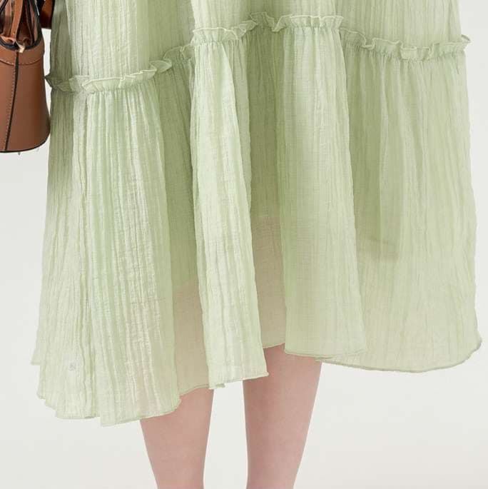 フリル襟ティアードワンピース｜デート服