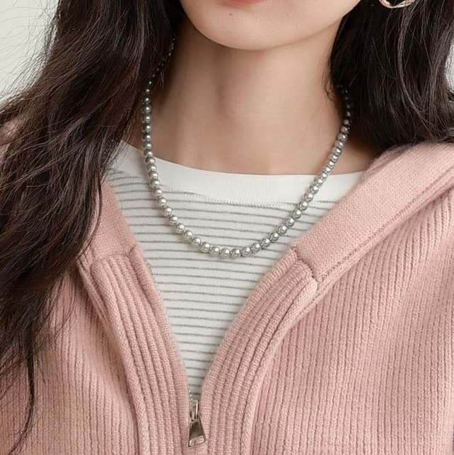 ゆったりフード付きカーディガン｜デート服