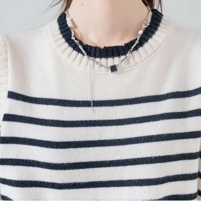 ボーダーニットベスト風セーター｜デート服