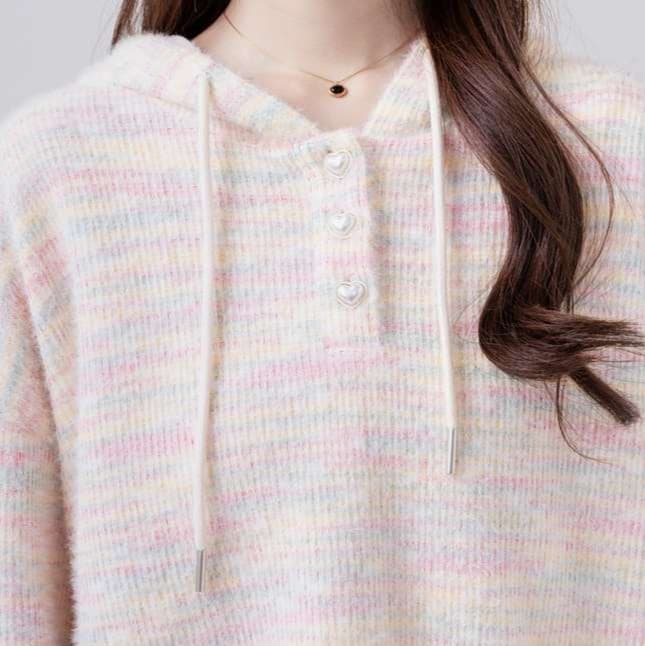 ふんわりニットパーカー｜デート服