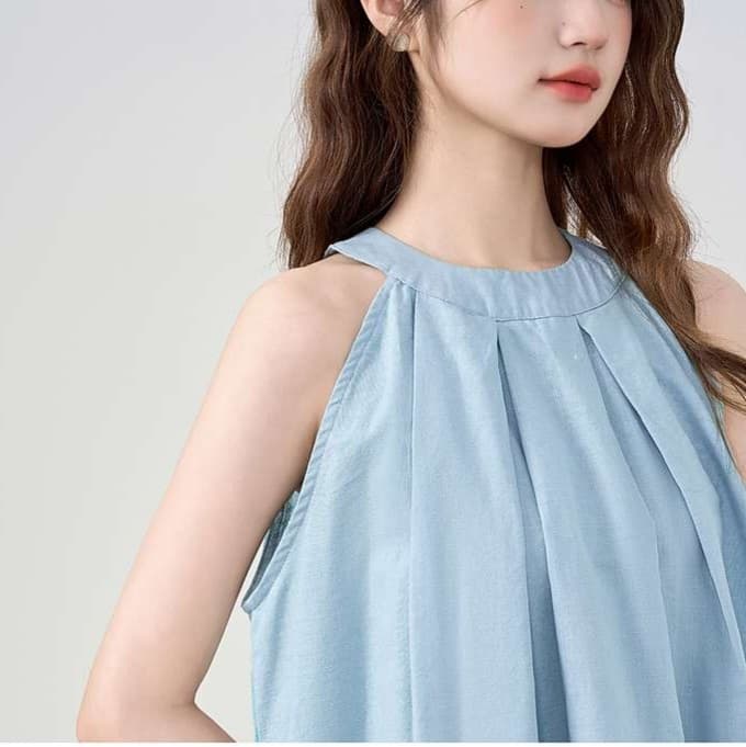 夏のリゾートプリーツトップス｜デート服