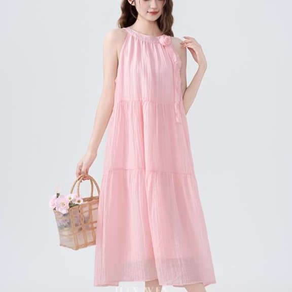 ロマンティックな花柄シフォンワンピース｜デート服