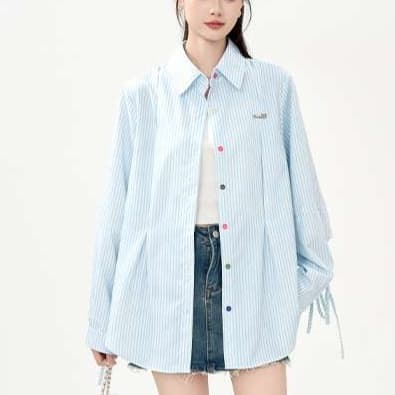 ストライプ柄オーバーサイズシャツ｜デート服