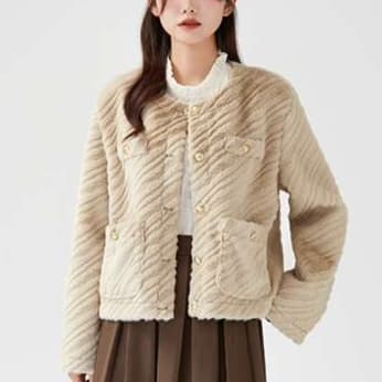 もこもこ暖かジャケット｜デート服