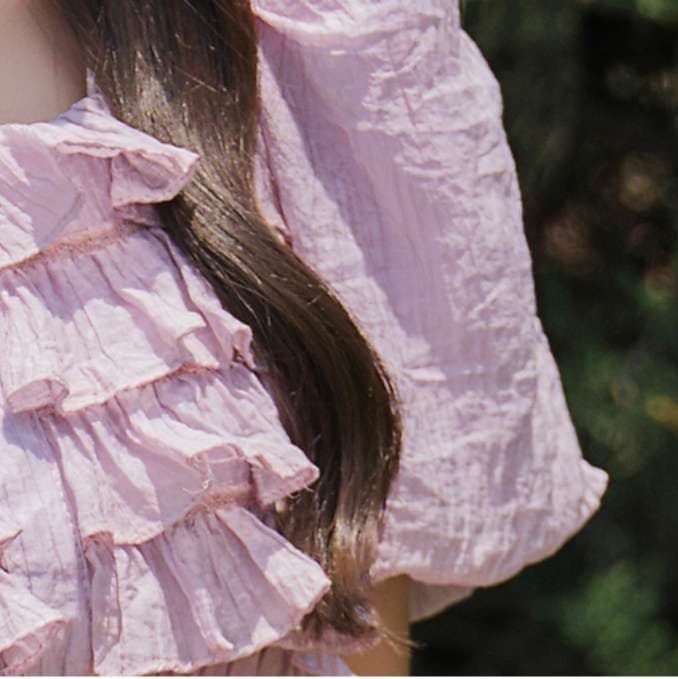 優雅なフリルワンピース｜デート服