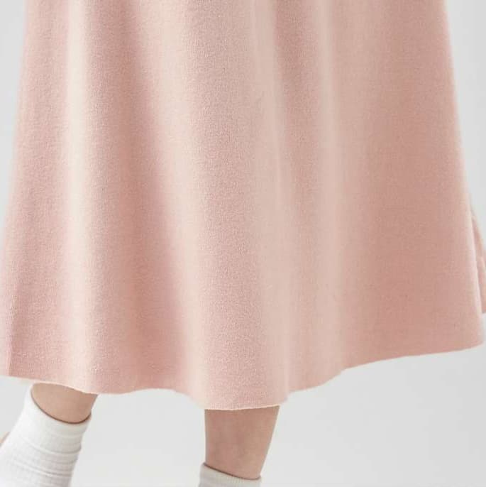 リブ編みニットワンピース｜デート服