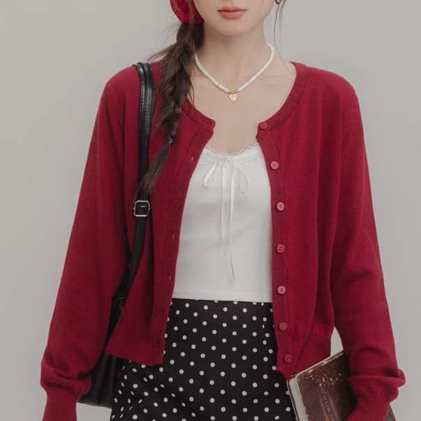 シンプルカーディガン｜デート服