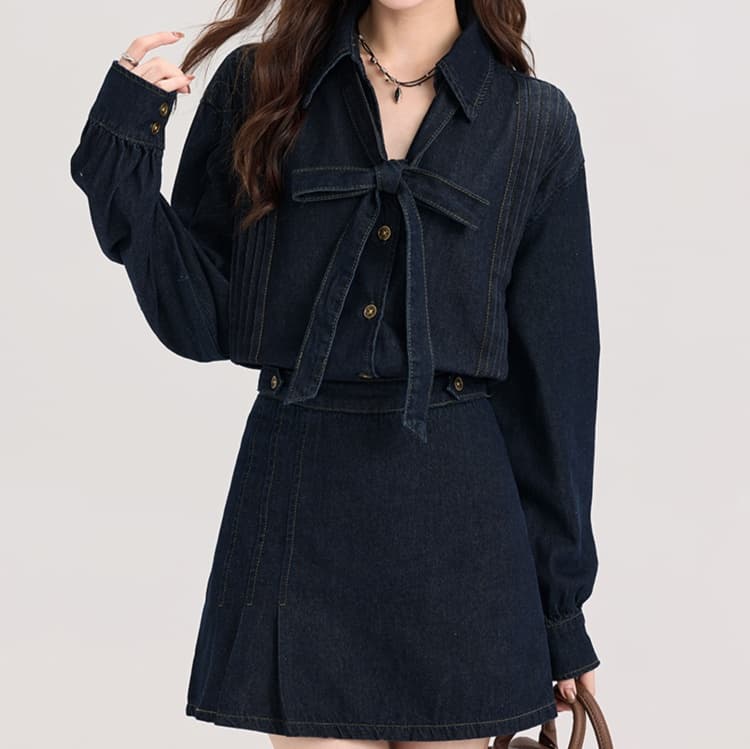1着で好印象も着回し力も叶う、リボンタイデニムセットアップ｜デート服