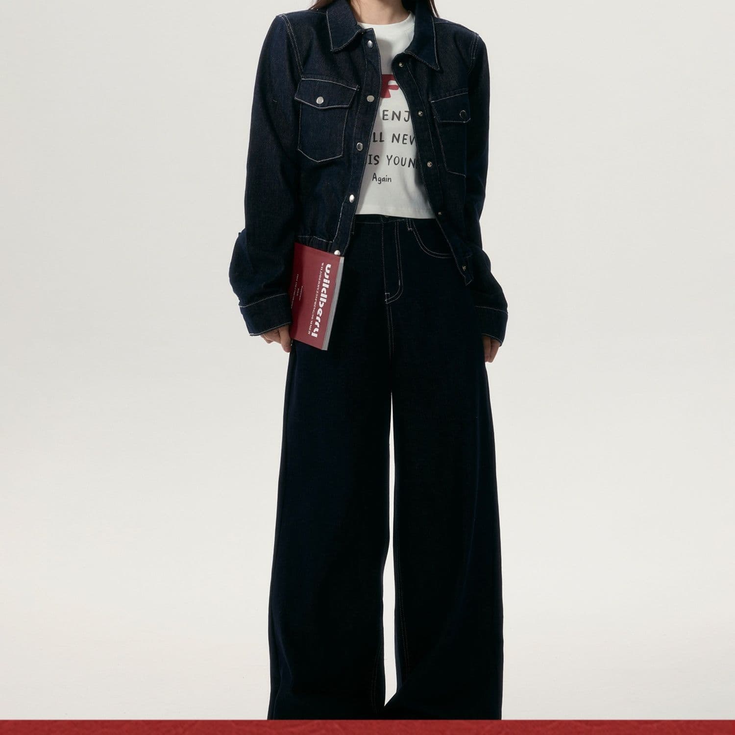 ステッチデニムジャケット×ワイドパンツ セットアップ風コーデ｜デート服