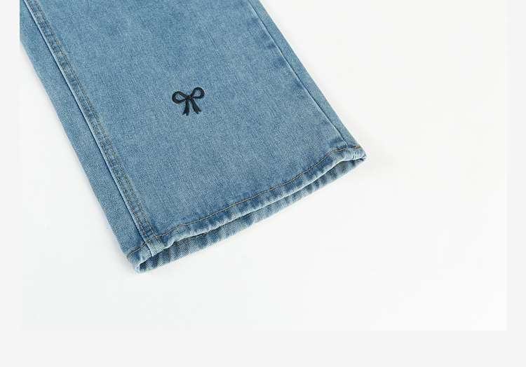 リボン刺繍ワイドデニムパンツ｜デート服