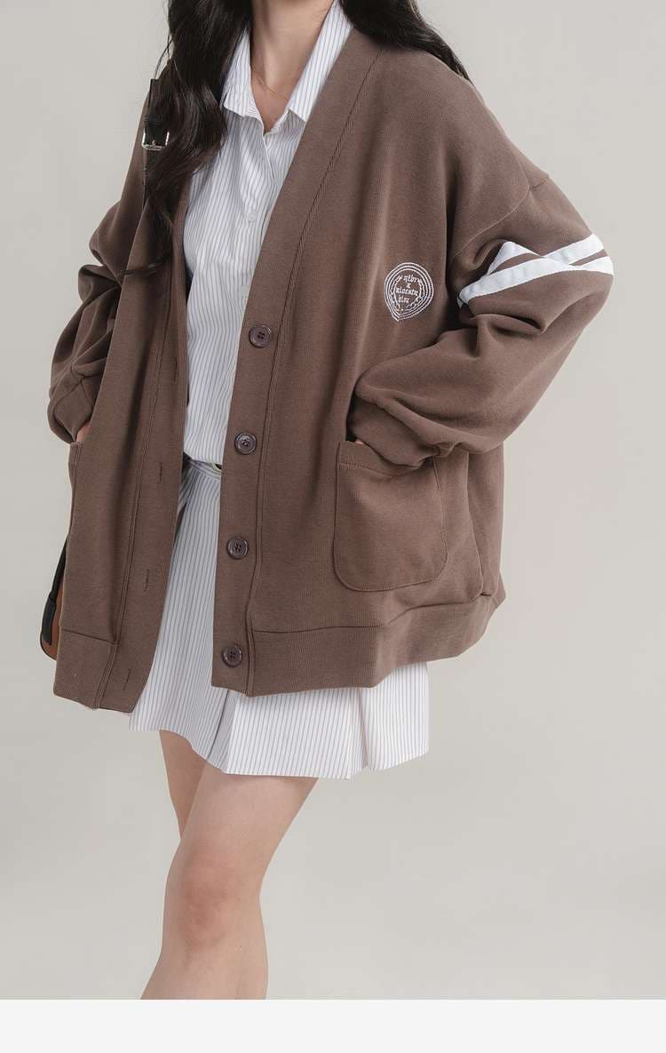 学生風カーディガン｜デート服