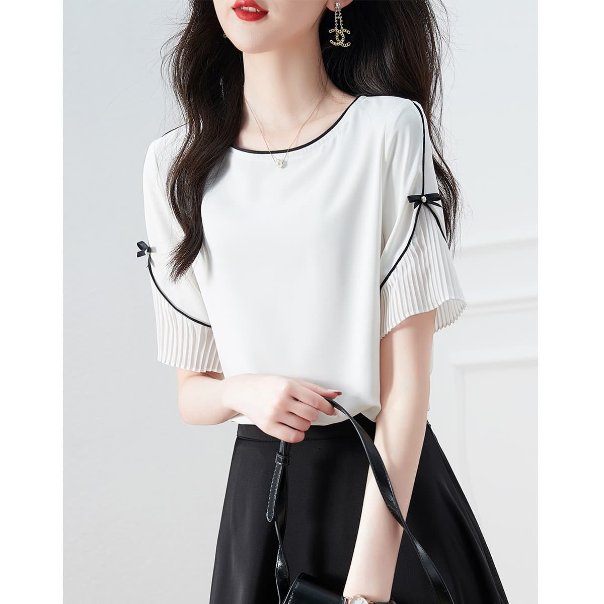 プリーツスリーブリボントップス｜デート服