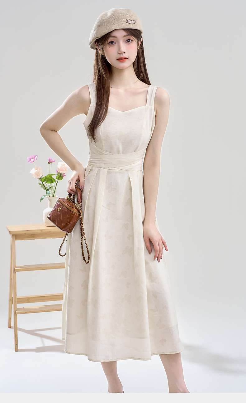 優雅なロングワンピース｜デート服