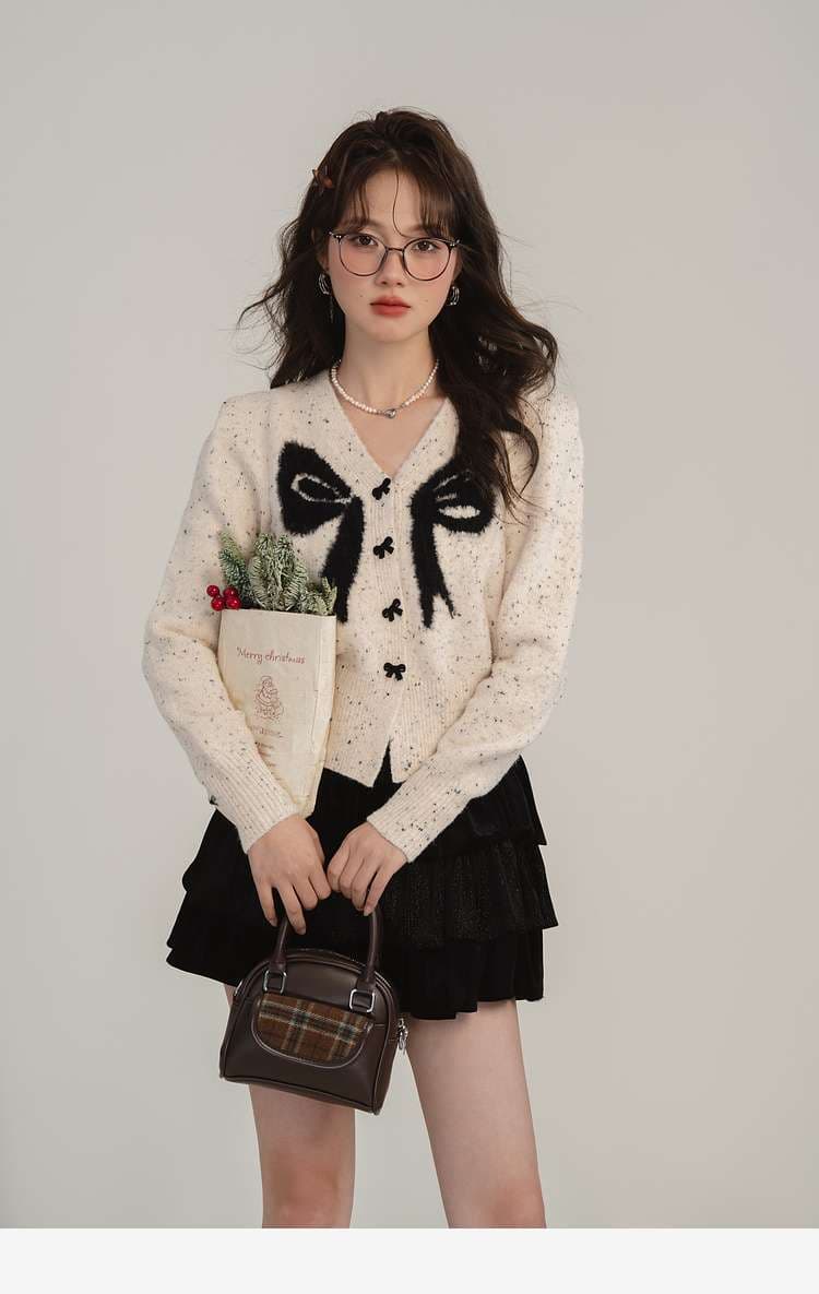 リボン柄カーディガン｜デート服