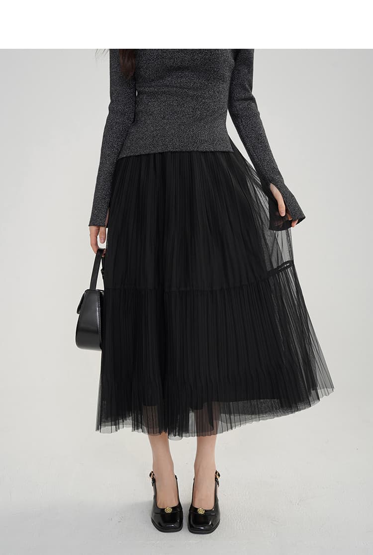 チュールプリーツロングスカート｜デート服