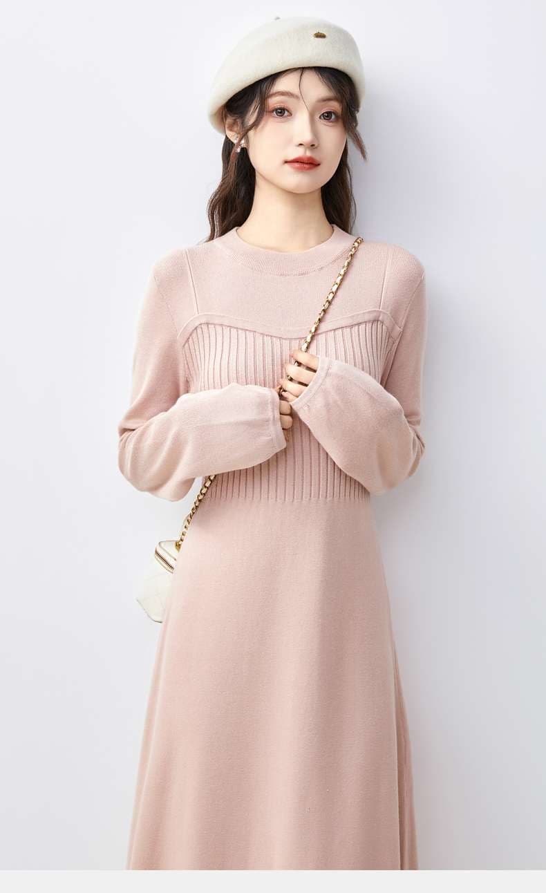 リブ編みニットワンピース｜デート服