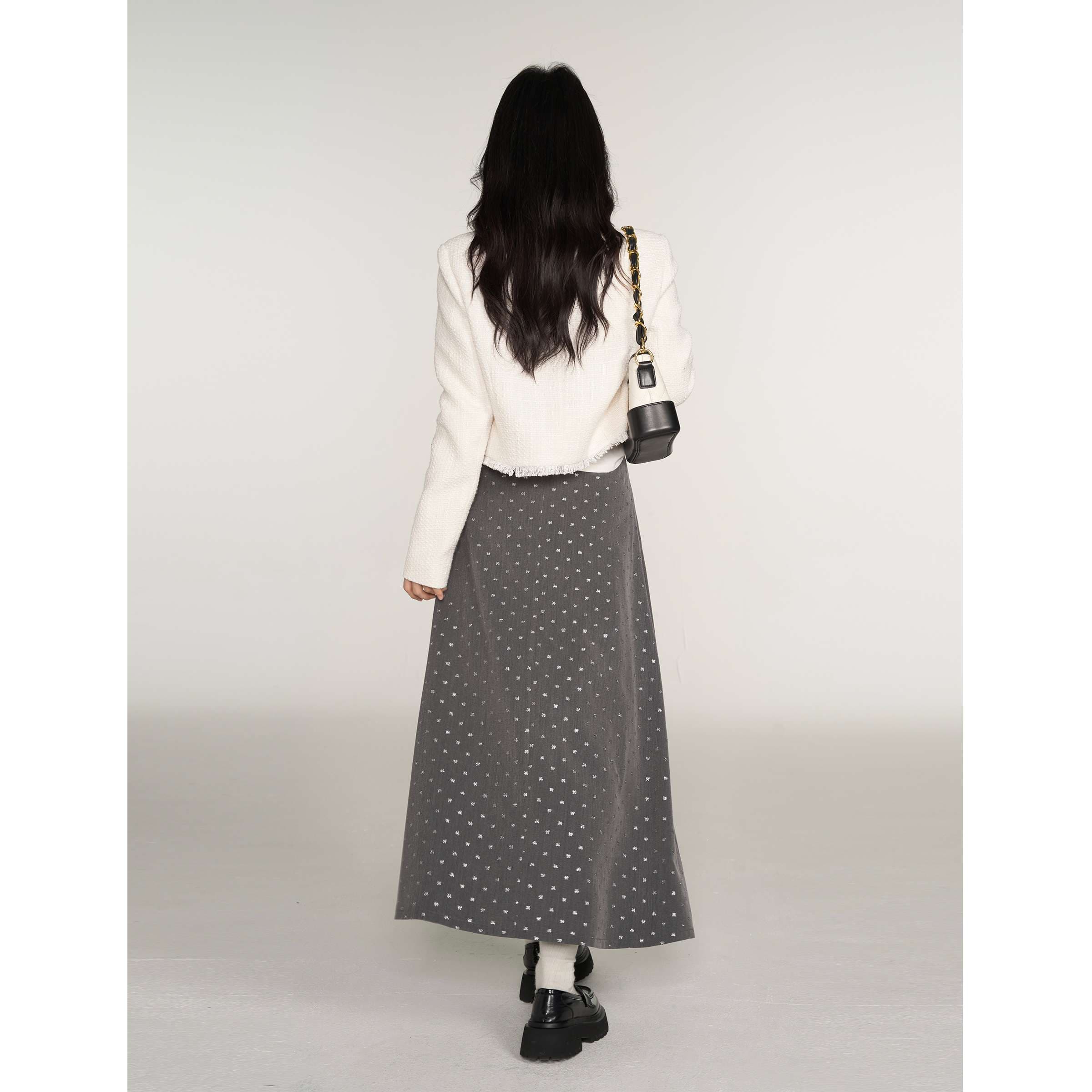 ドットフラワープリーツロングスカート｜デート服