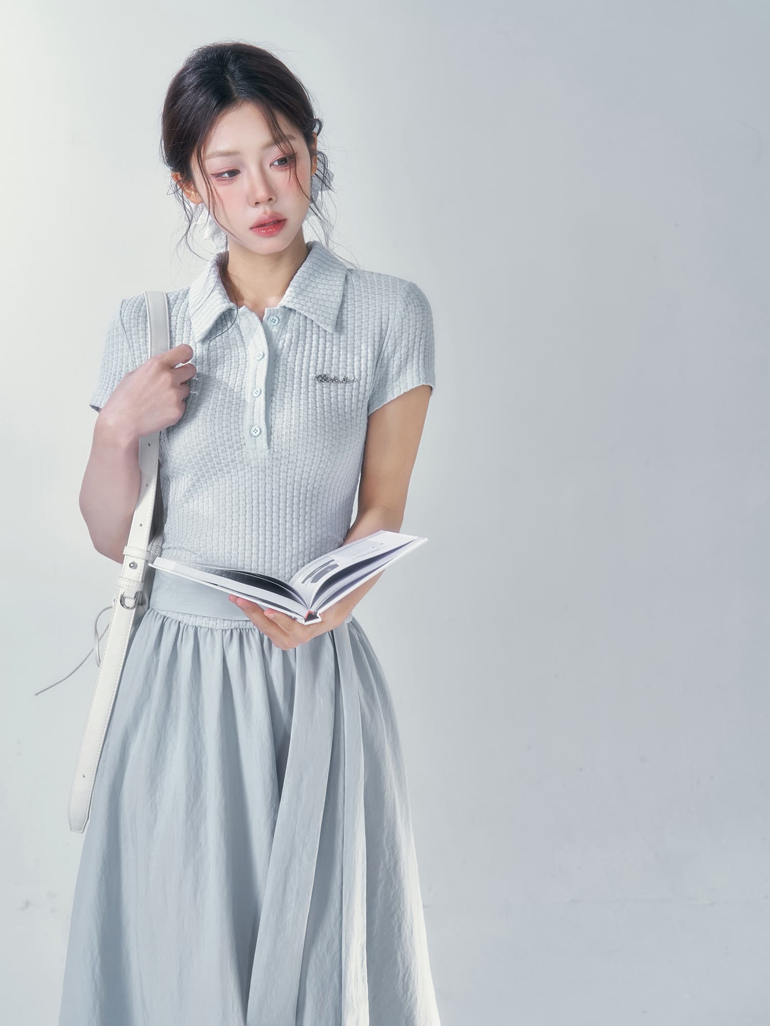 襟デザインリブニット切り替えワンピース｜デート服