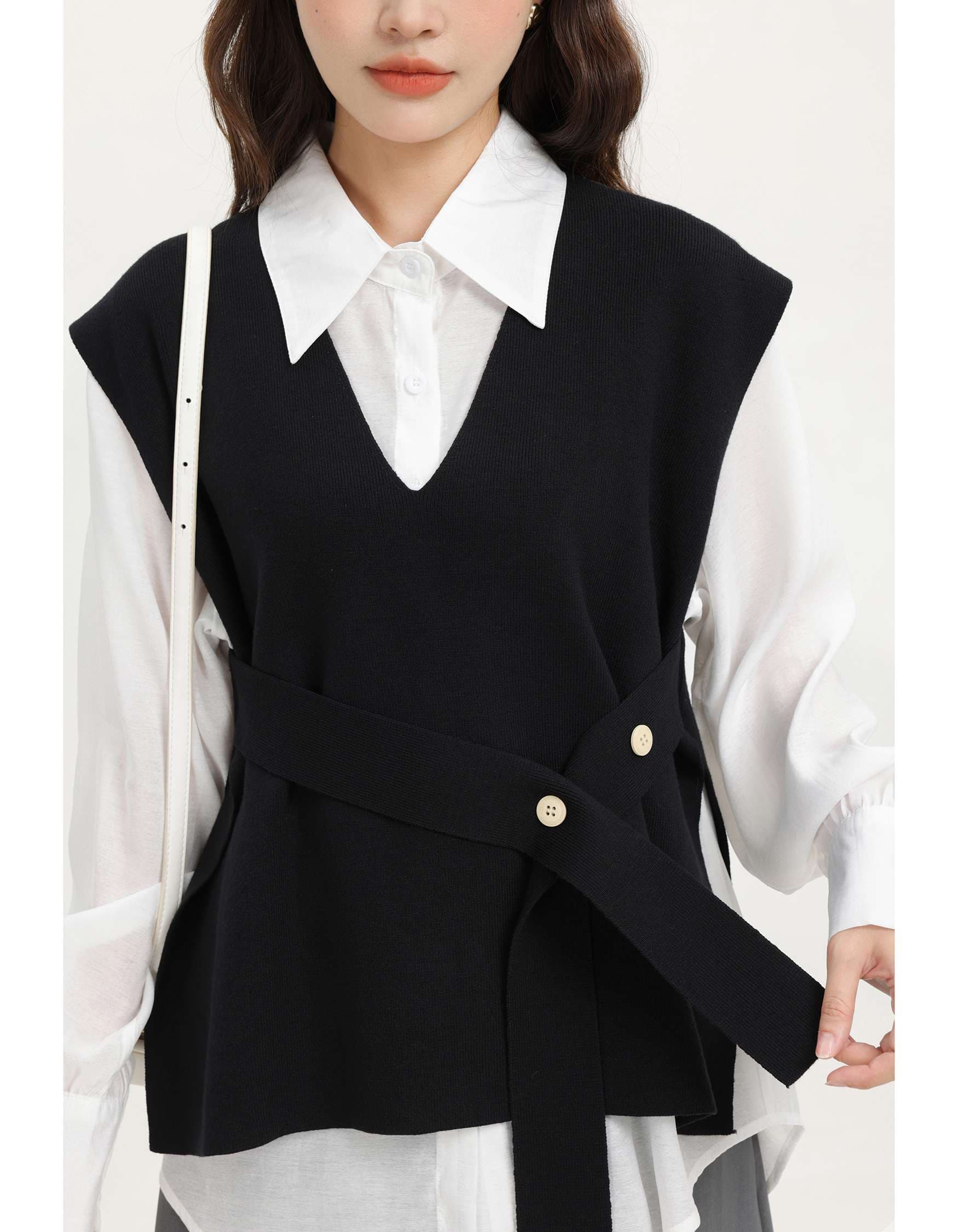 レイヤード風ベスト＆シャツセット｜デート服