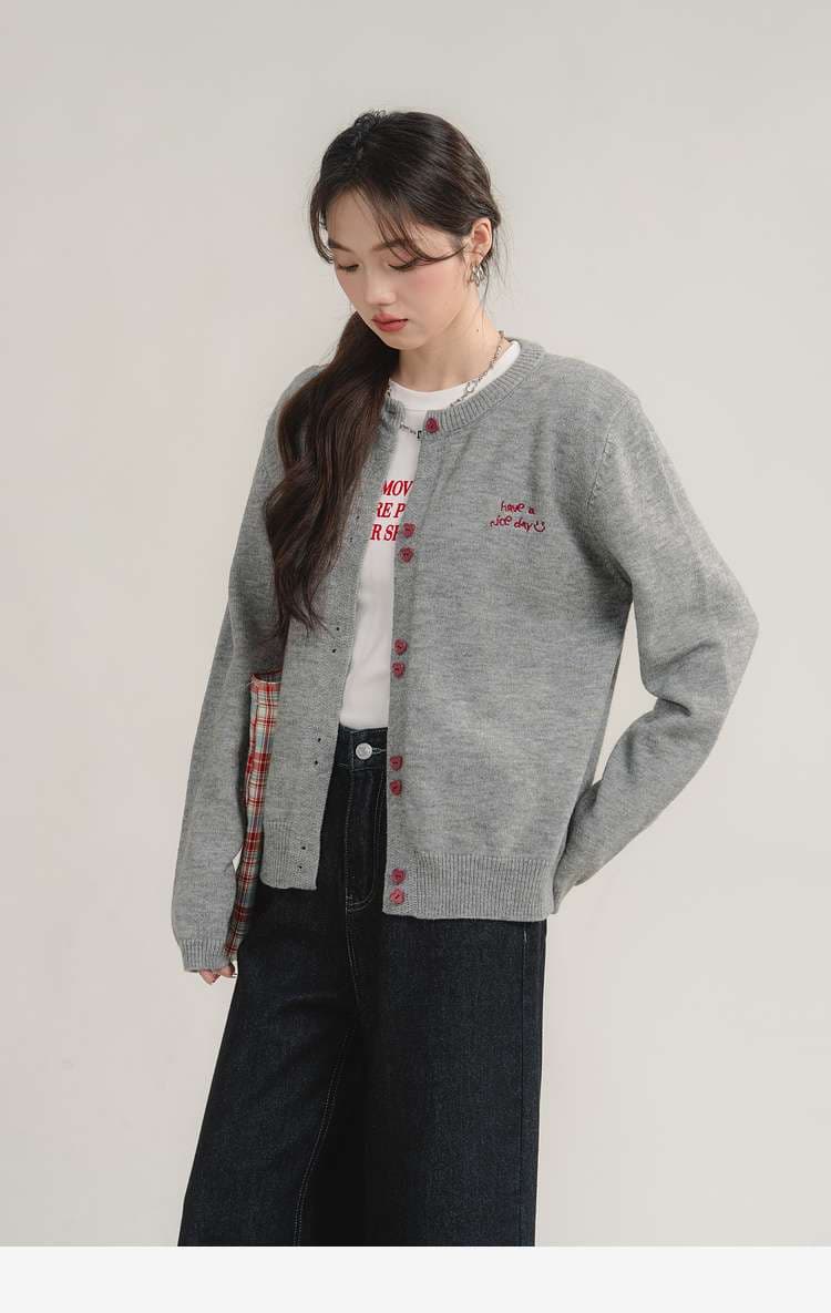 ハートボタンカーディガン｜デート服