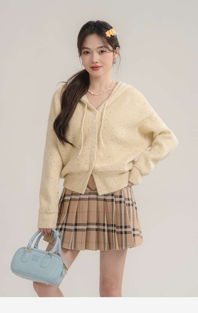 フード付きリブニットカーディガン｜デート服