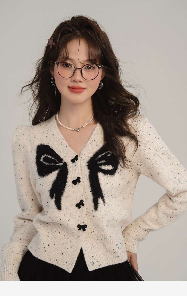 リボン柄カーディガン｜デート服