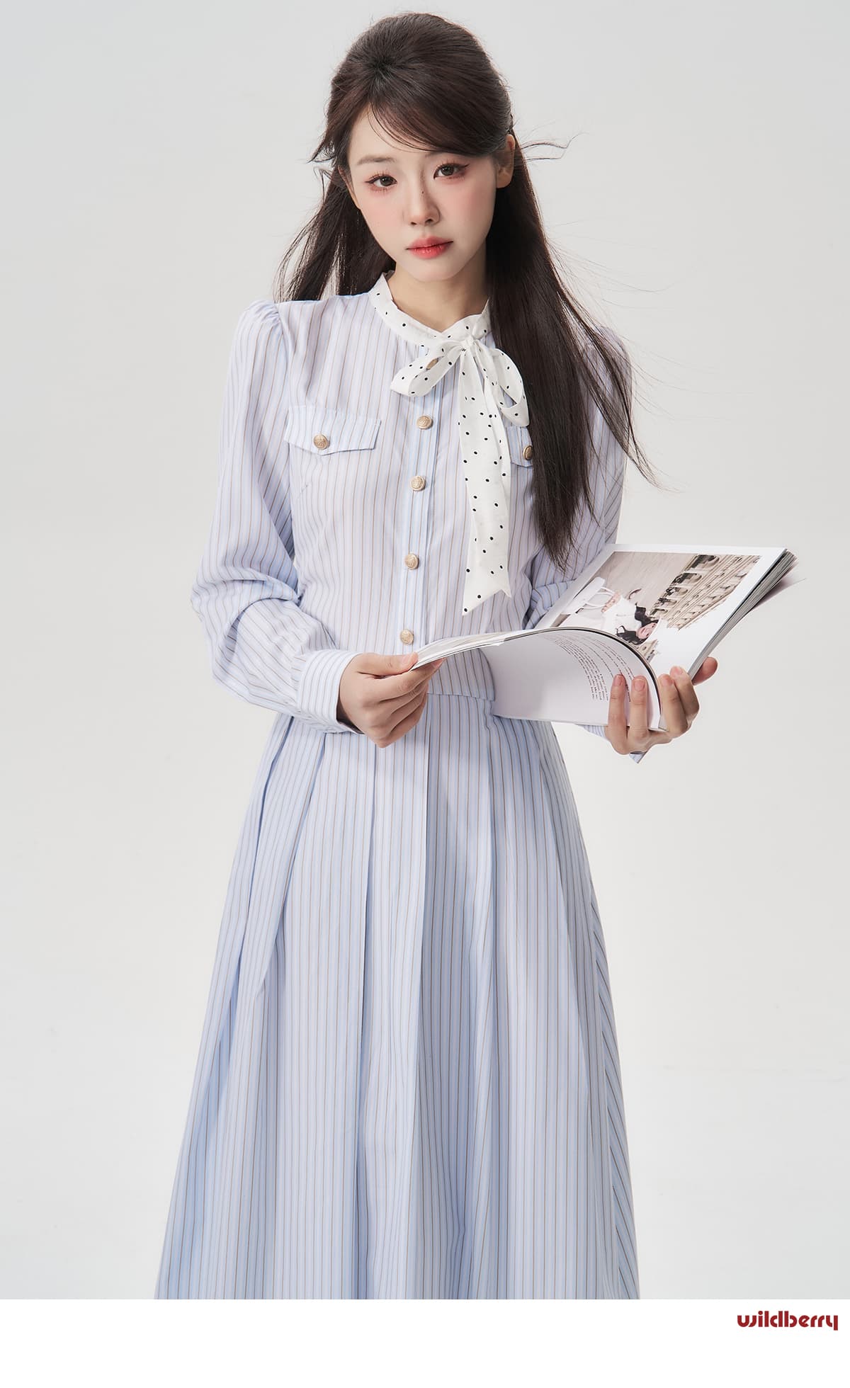 ストライプシャツ風ボウタイワンピース｜デート服