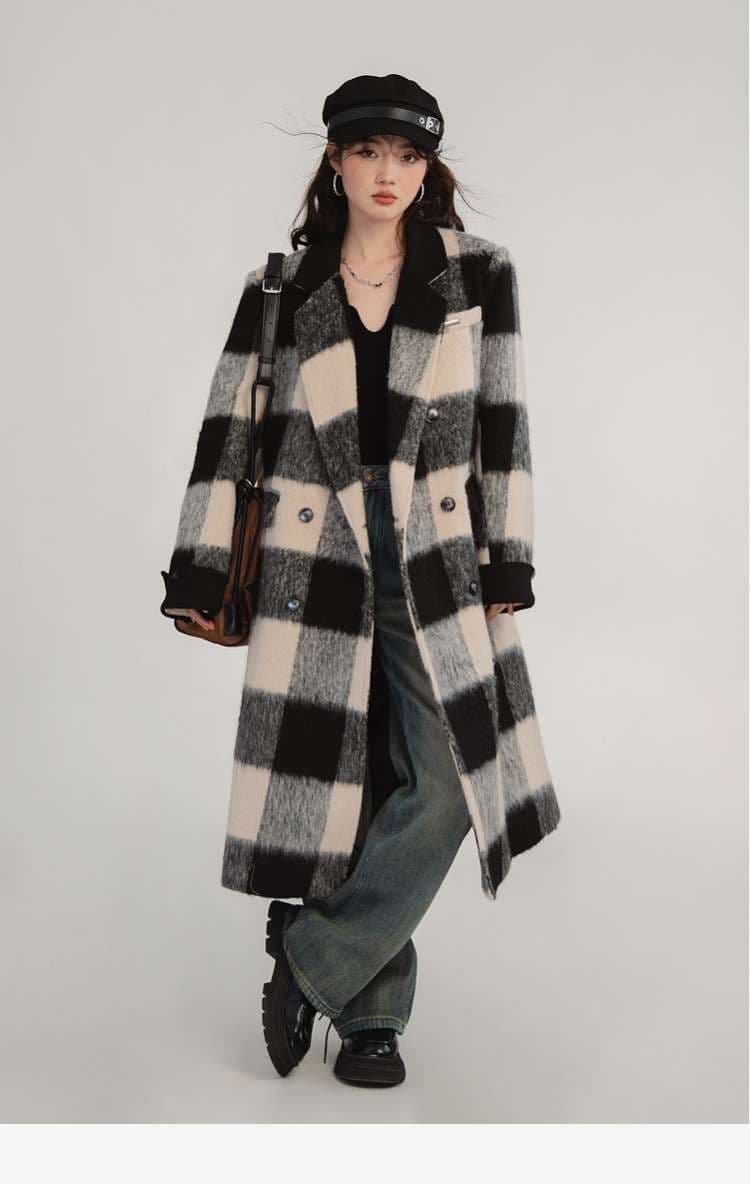 ビッグチェック柄ロングコート｜デート服