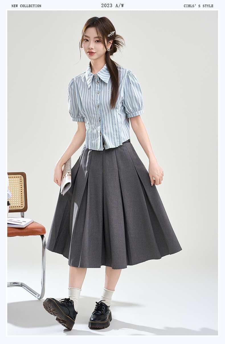 ふんわり袖のストライプシャツ｜デート服
