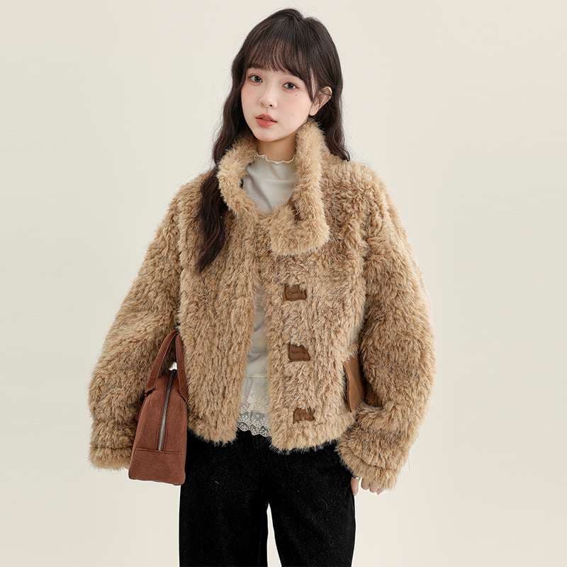 リバーシブルボア＆スエードジャケット｜デート服