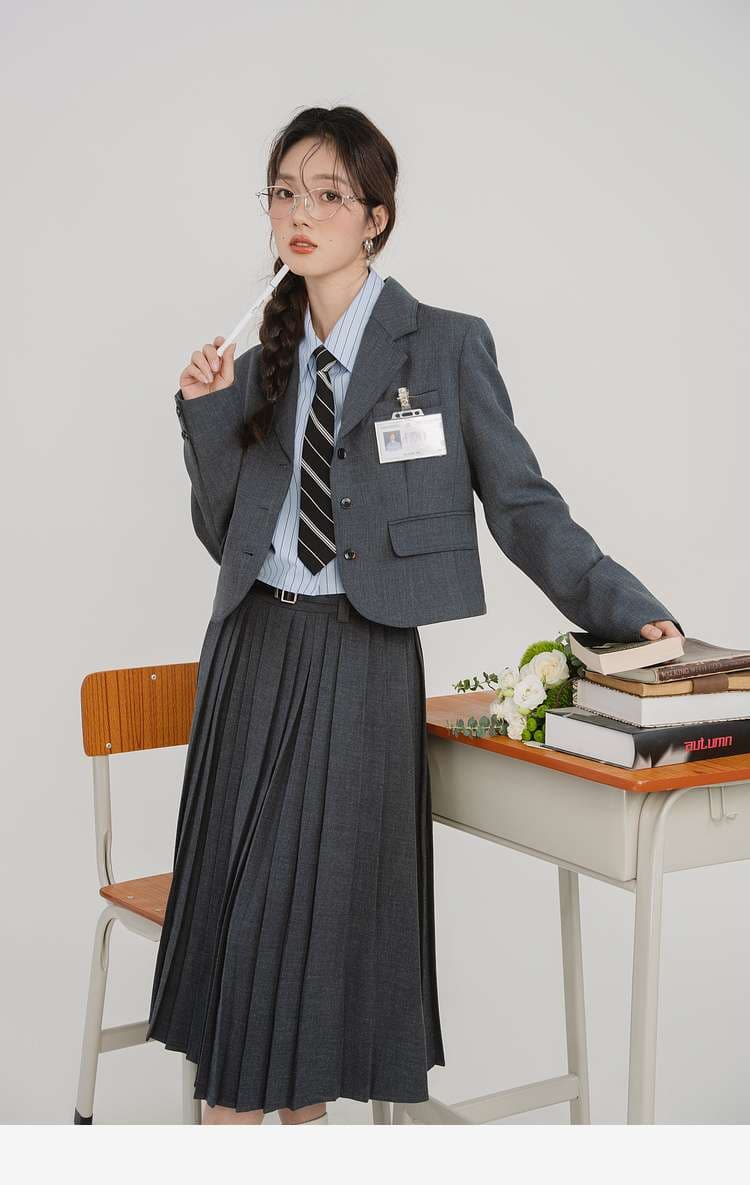 知的エレガンス学生スタイル｜デート服