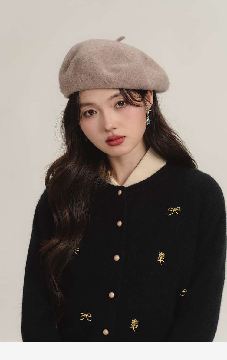 刺繍入りフェミニンカーディガン｜デート服