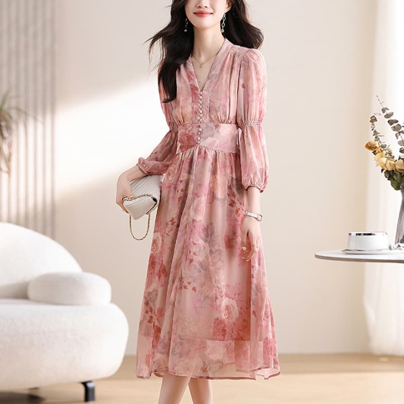 シフォンフラワープリントワンピース｜デート服