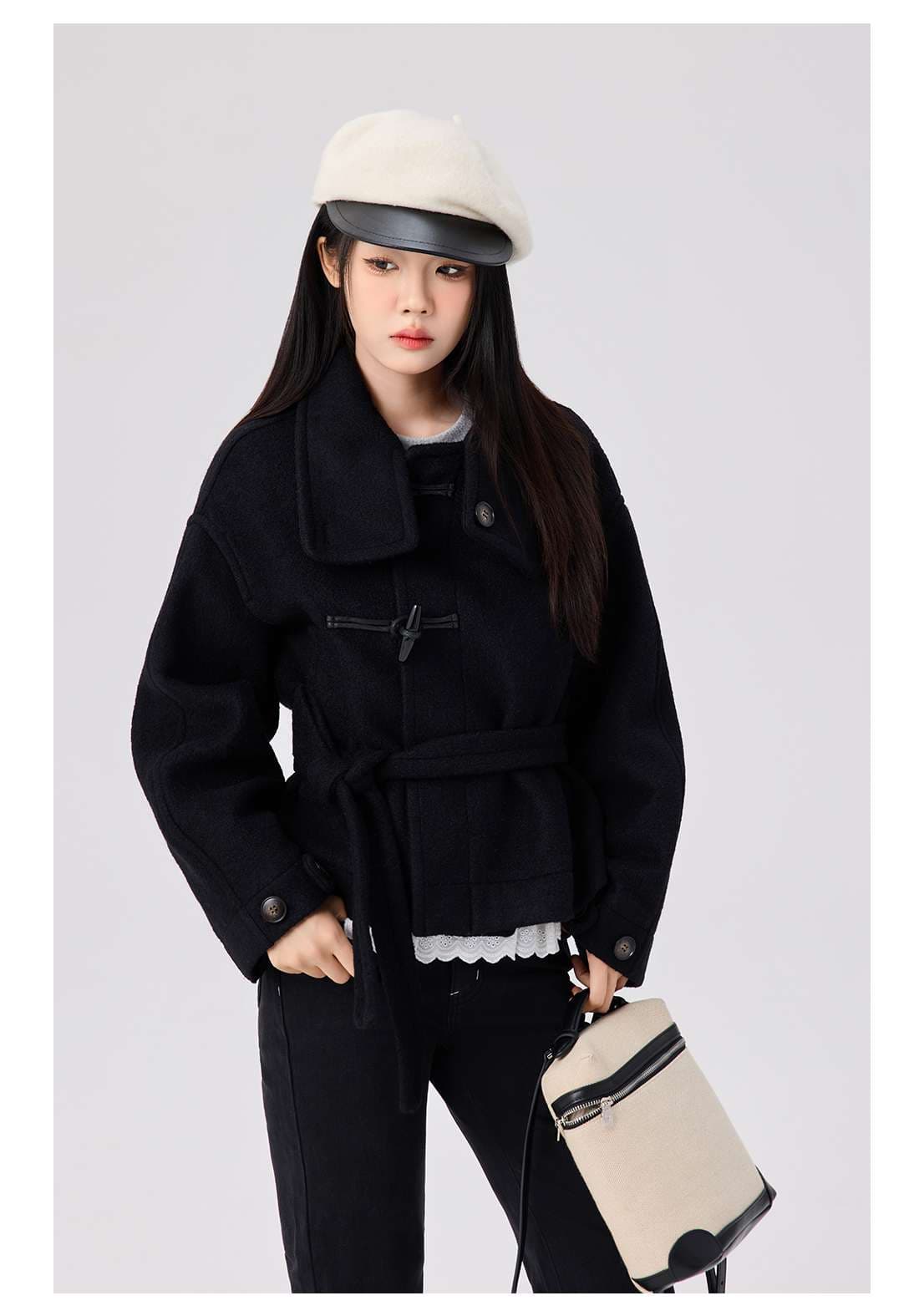 ウエストリボン付きダッフルショートコート｜デート服